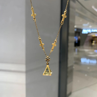 ������Ů�����͹�ʮ�ּܽ����������wС���OӋ�߼��о����i���