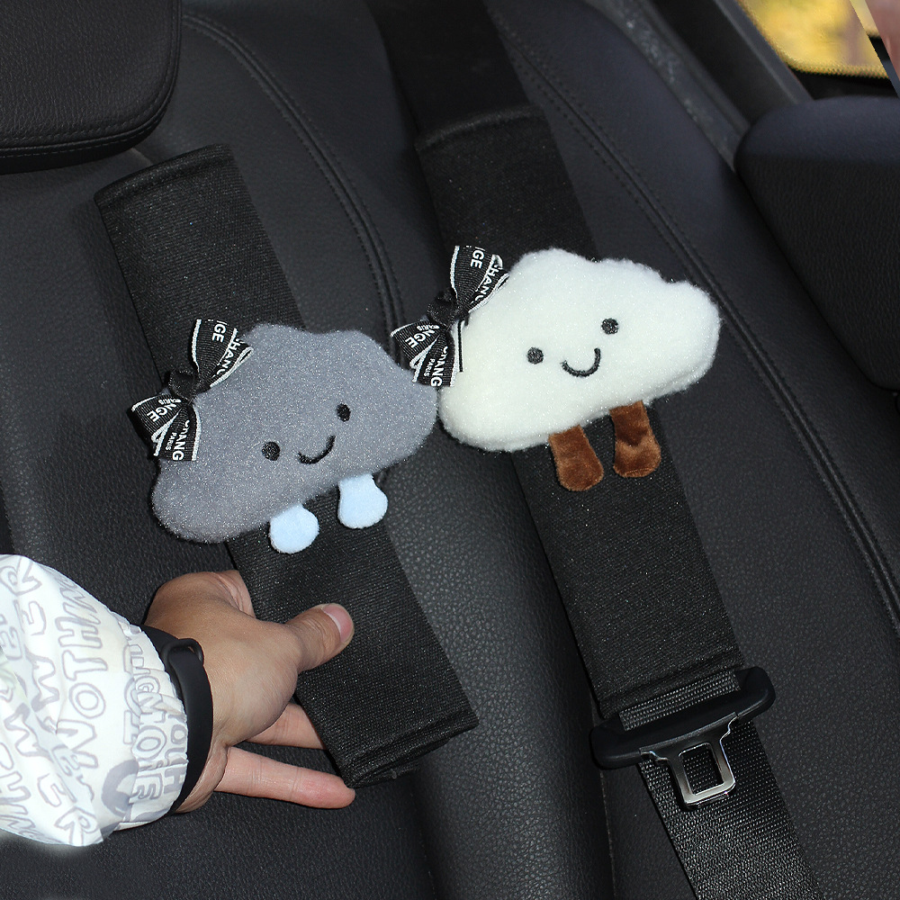 Car Seat Belt Shoulder Cover, Universal for All Seasons, Creative Little Cloud, Suitable for Tesla Interior Decorations for Girls