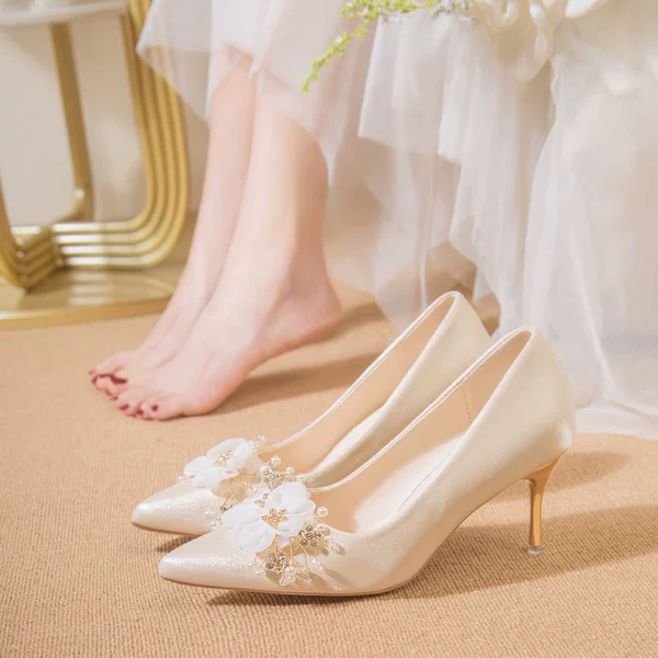 Eight champagne 8 cm