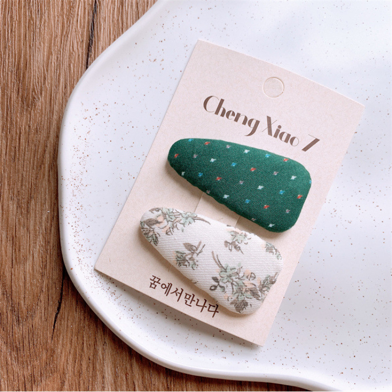 Wave dot triangle green