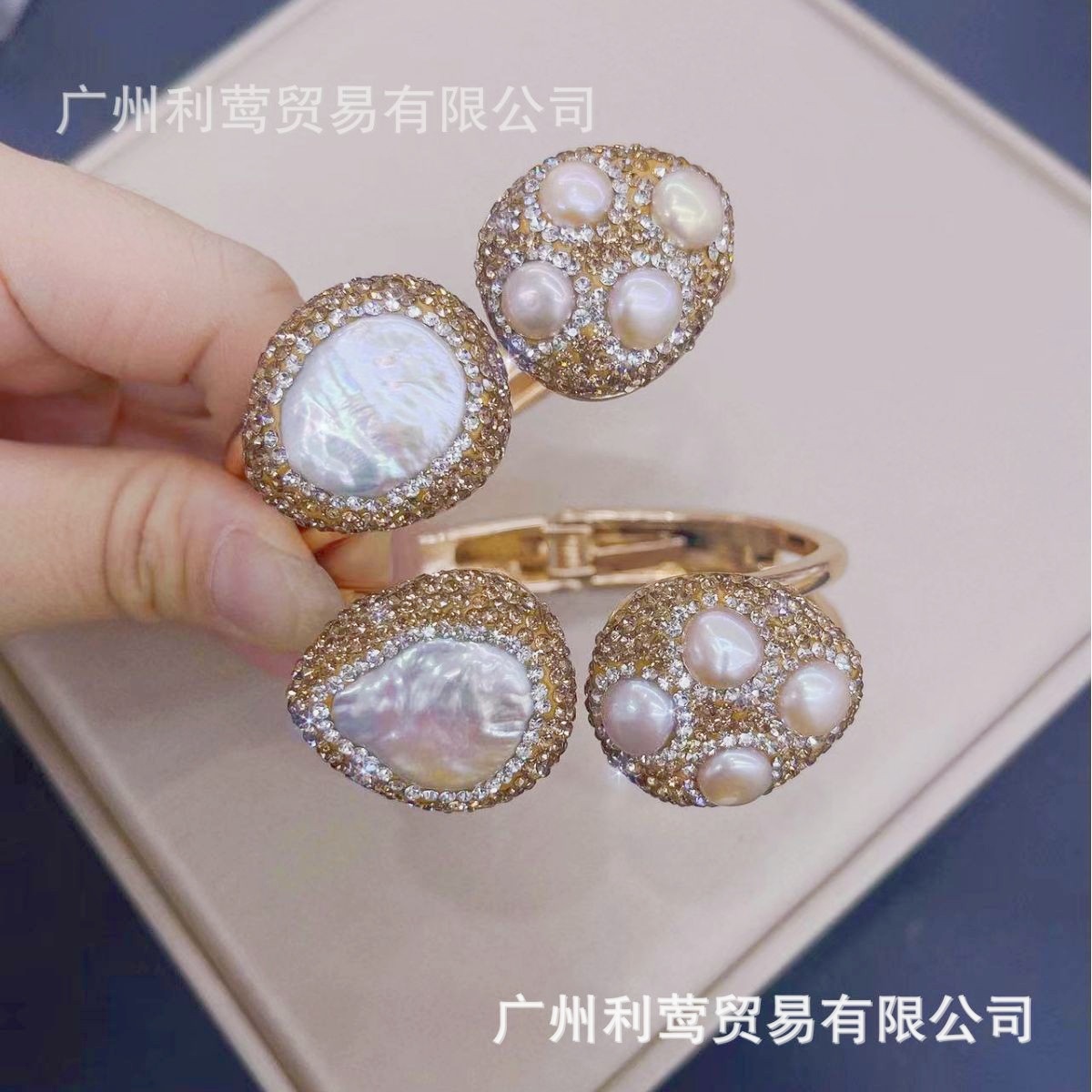 Organic elite bracelet pearl