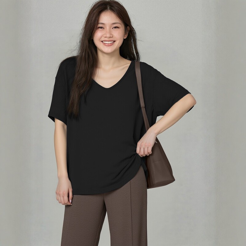 Plus-Size Women's V-Neck Loose-Fitting T-Shirt That Covers the Belly, New Summer Style, Versatile and Slimming T-Shirt 3631