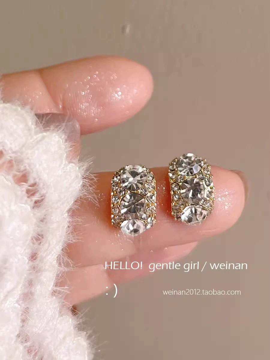 Серьги Retro golden, свадебный лёгкий люкс, высокое качество