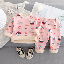 2024冬季加厚男童宝宝休闲简约潮流卡通婴儿服装个性百搭两件套