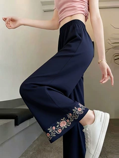 设计感藏青色刺绣九分阔腿裤女夏季新款宽松显瘦大码休闲直筒裤子