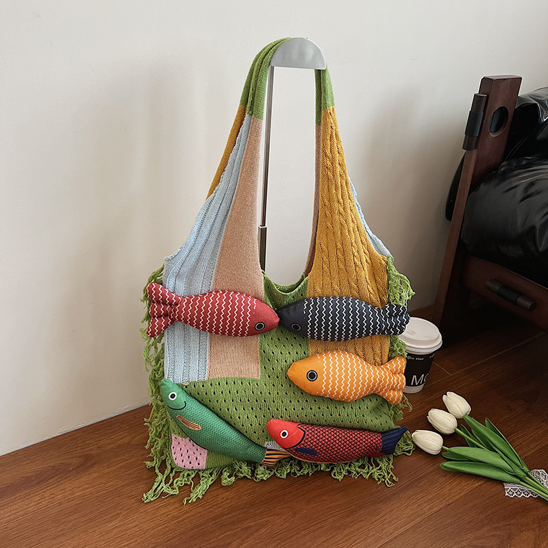 Bolso Tote de diseño de nicho 2025 nuevo bolso de mujer bolso de punto de estilo perezoso muchos bolsos de hombro de gran capacidad de pescado
