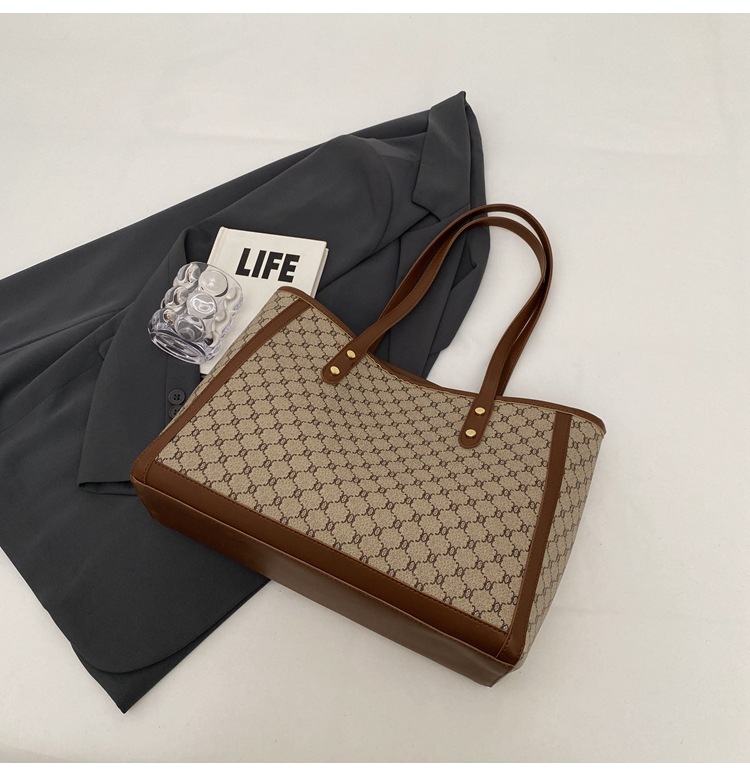 High-end, stylish, versatile, hand-carry bag for women, 2025 new trendy and popular single-shoulder bag with large capacity tote bag undefined