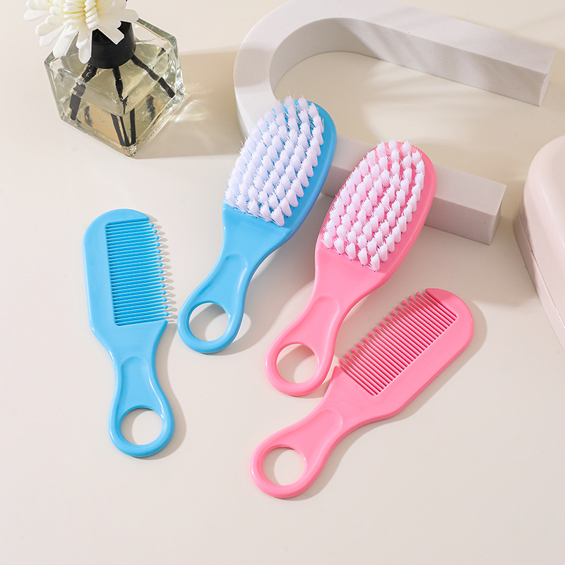 Los fabricantes suministran peine para bebés, cepillo para eliminar la suciedad del bebé, masaje, baño y champú para niños recién nacidos, juego de cepillo de pelo suave
