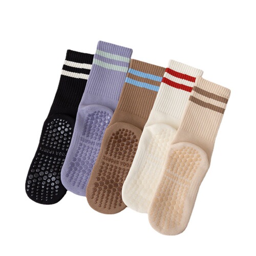 Autumn and winter new yoga socks solid color women's sports socks silicone non-slip terry bottom cotton mid-calf socks for women wholesale