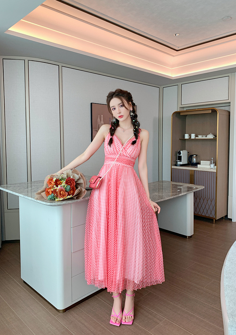 Váy maxi cổ chữ V chấm bi lưới xếp ly cạp cao tay địu — Màu đỏ chi tiết 6