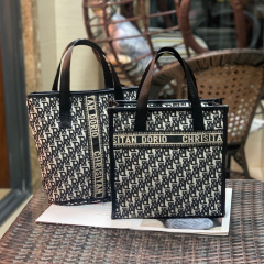 New simple letter Korean style portable cosmetic bag, toiletry bag, cosmetic bag, work portable lunch bag