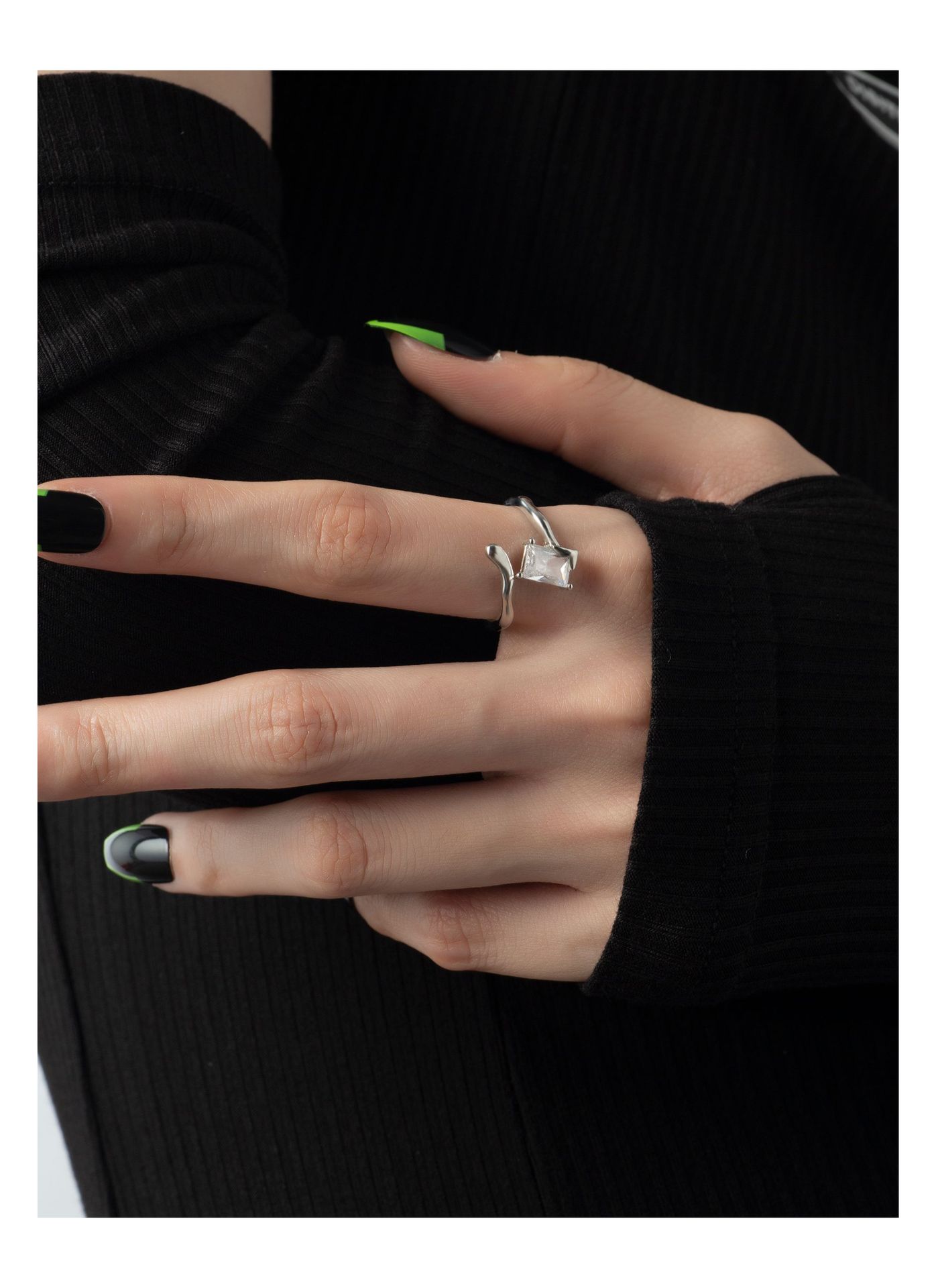 Simple Style Geometric Copper Plating Zircon Open Ring