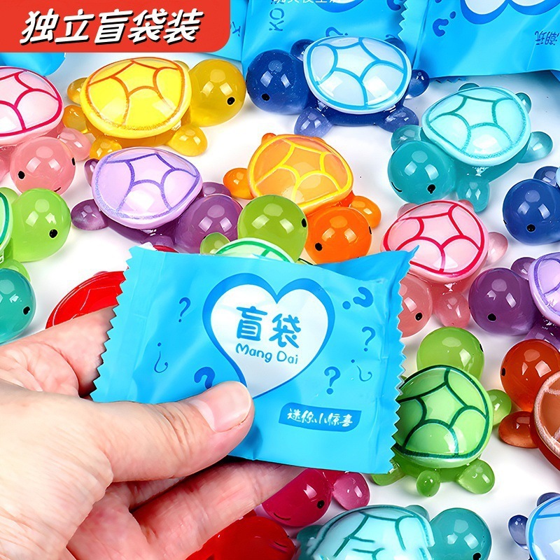 12 センチメートル小さなカメ発光樹脂ブラインドバッグおもちゃデスクトップ小さな装飾品オープン蓋小さなカメトレンディなおもちゃ|undefined