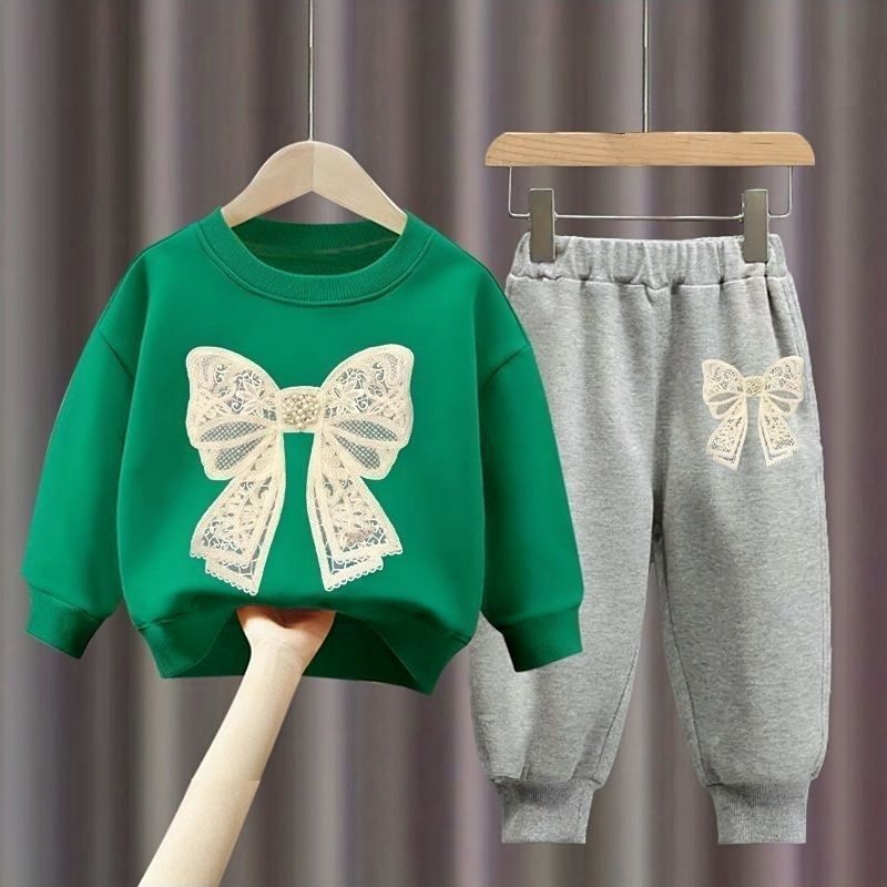 레이스 매듭 짙은 녹색 스웨트셔츠 + 레이스 매듭 회색 바지