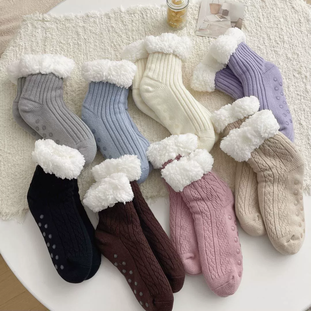 Velvet keep warm knee socks, mid-length