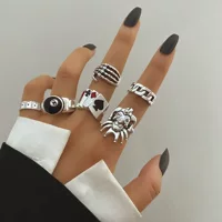 Ring Set for Playing Cards HJ0668-M, multi-style costume rings, compact 6×6×3 cm