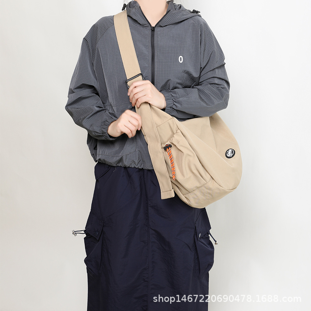 Trendy 2025 New Nylon Crossbody Bag Unisex Fashion Commuter Large Capacity Dumpling Shoulder Bag - Thumbnail 3
