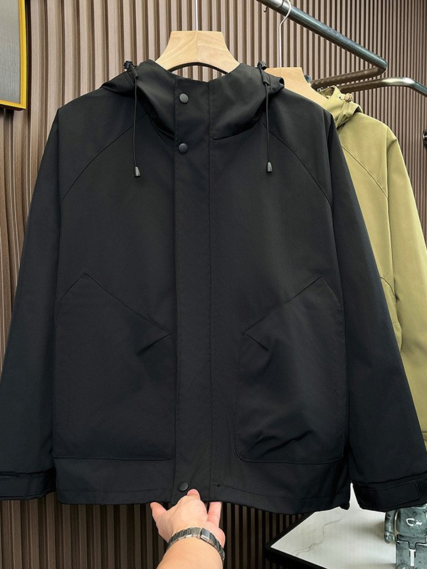 Chaqueta de primavera suelta casual de nuevo estilo Chaqueta de hombre Chaqueta a prueba de viento Top de moda con capucha de color sólido