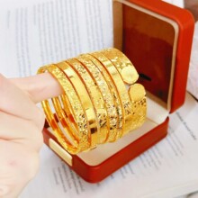 �~�Ͻ���ͬ��W������������C���ֵ�@�װٴ���Ů�ы����Y��