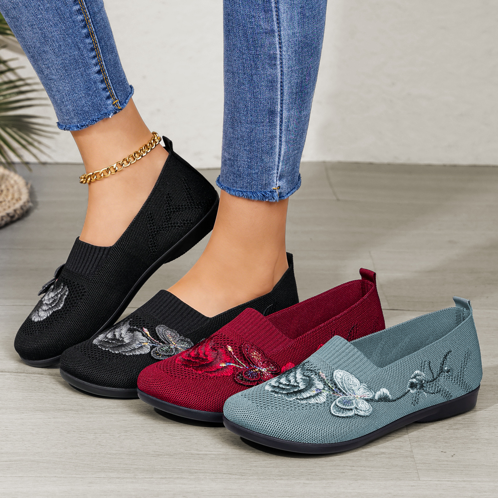 Viejos zapatos de tela de Beijing para mujeres de verano transpirables ligeros zapatos de tela plana con suela suave zapatos casuales únicos cómodos image 5