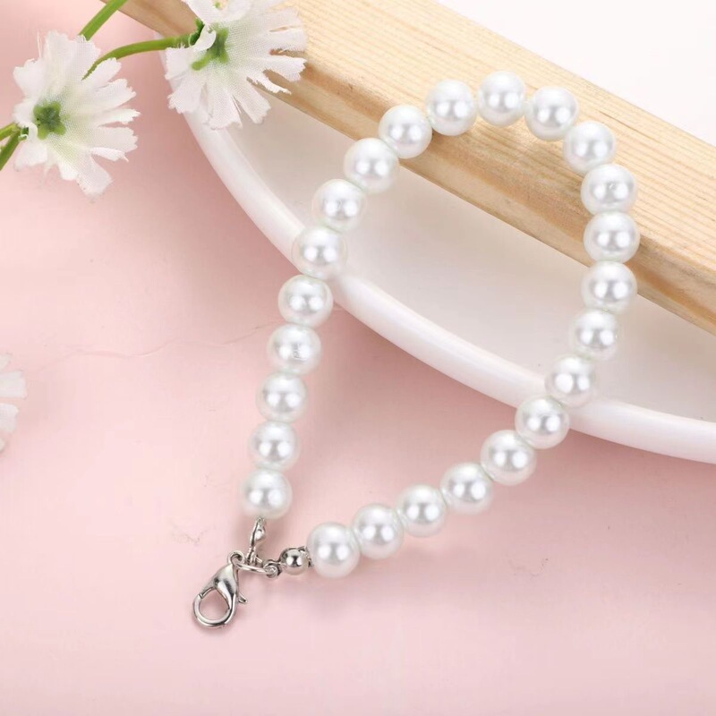 White Pearl Beaded Pendant, Beaded Jewelry, Bead Pendant, Phone Chain, Phone Beaded Jewelry, Bead Accessories