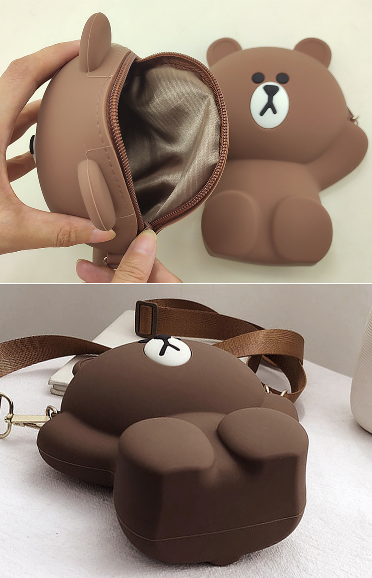 坐立式布朗熊硅胶斜跨小背包_09.jpg