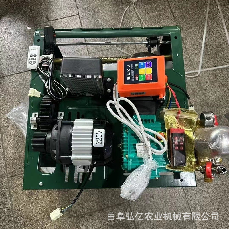 220V直流电动打药机遥控自动收放管山地丘陵车载式消毒杀虫喷药机