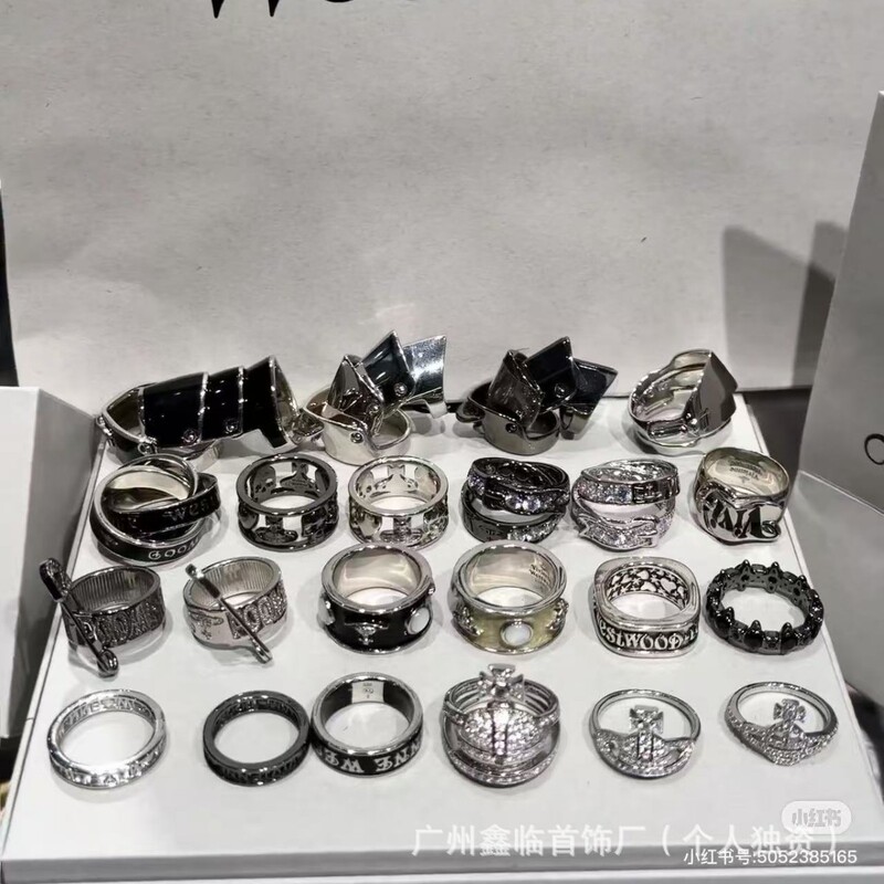 Queen Mother Ring Collection High Version Vivian Classic Personality Versatile Saturn Ring Couple Ring Wholesale