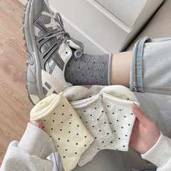 Spring and Summer New Wave-Rippling Polka Dot Socks for Girls Creamy Color Japanese Academic Style Postpartum JK Stacked Socks Breathable Ins Trendy