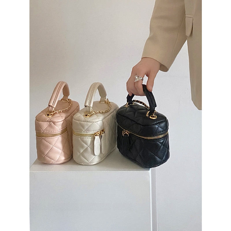 2022 Spring and Summer New Handheld Mini Bag Rhombic Style Chain Bag All-match Shoulder Crossbody Lipstick Small Bag_voghion.com