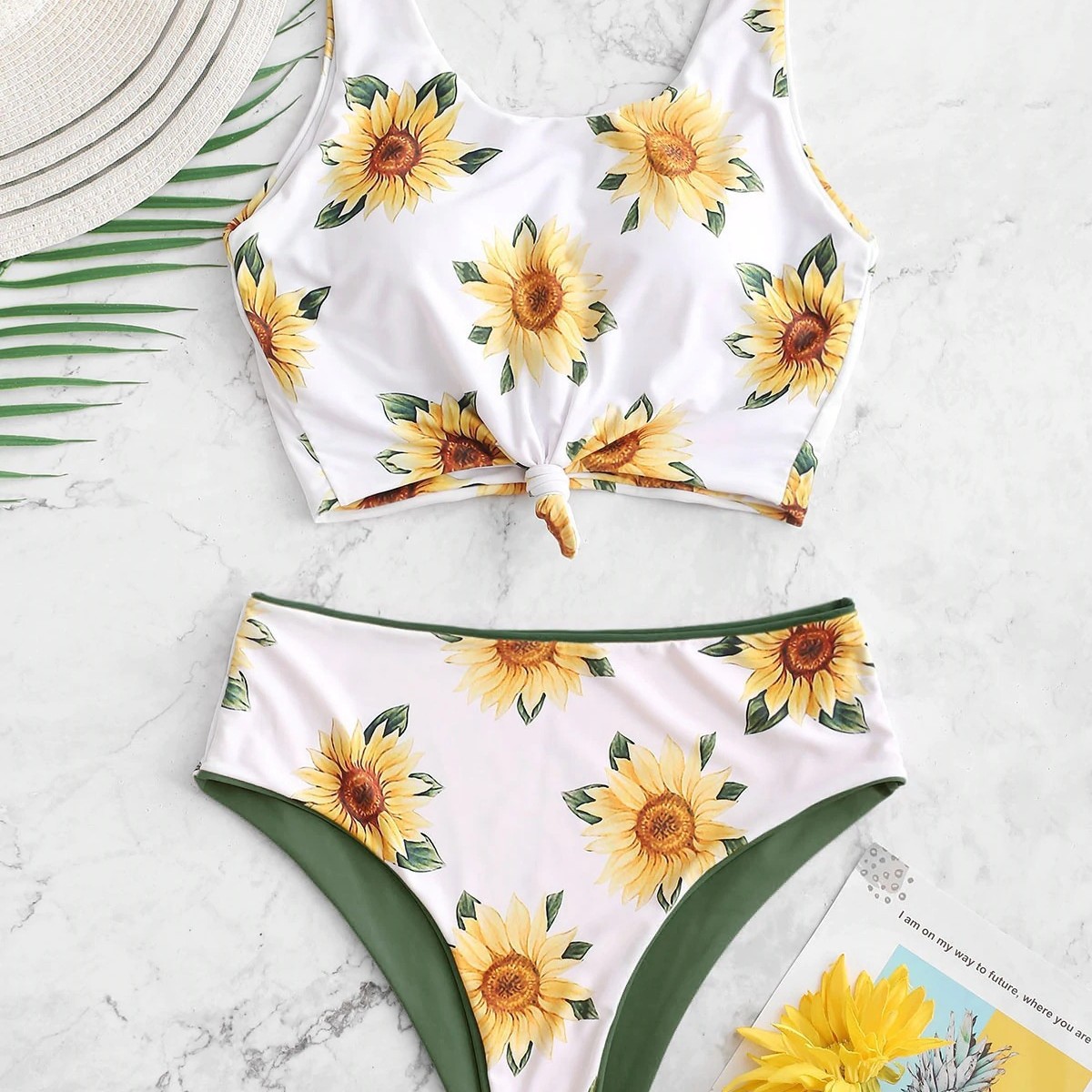 Factory wholesale swimwear foreign trade Europe and the United States new printed sunflower bikini split swimsuit women's sexy
