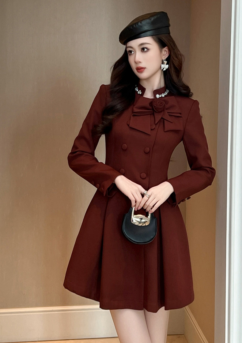 Váy ngắn kiểu Pháp cổ tròn hoa nổi eo thon dáng đẹp — Màu đỏ rượu chi tiết 6