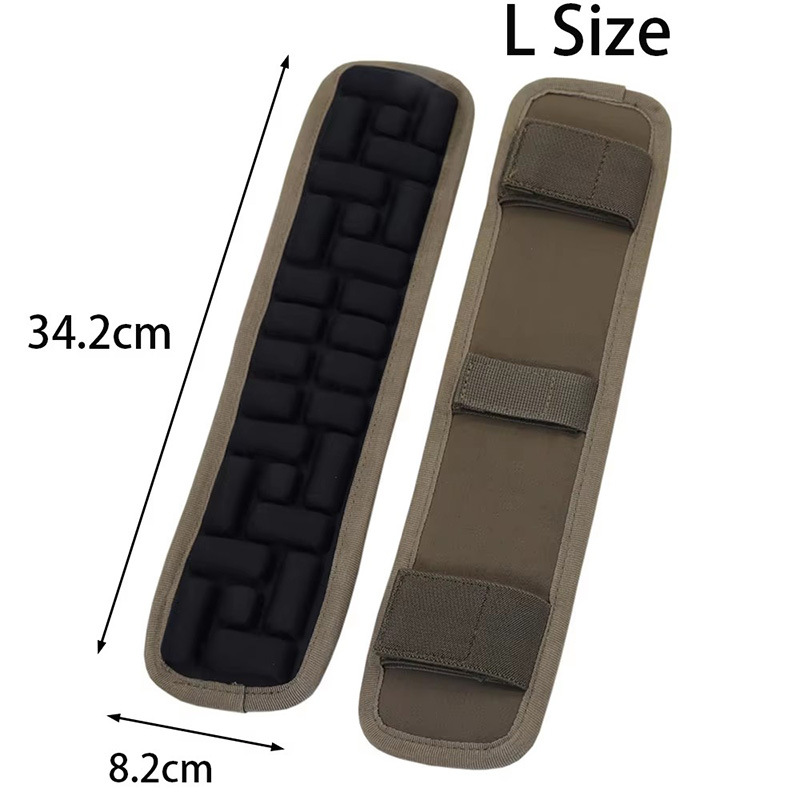 Gravitational non-slip monolithic shoulder pads