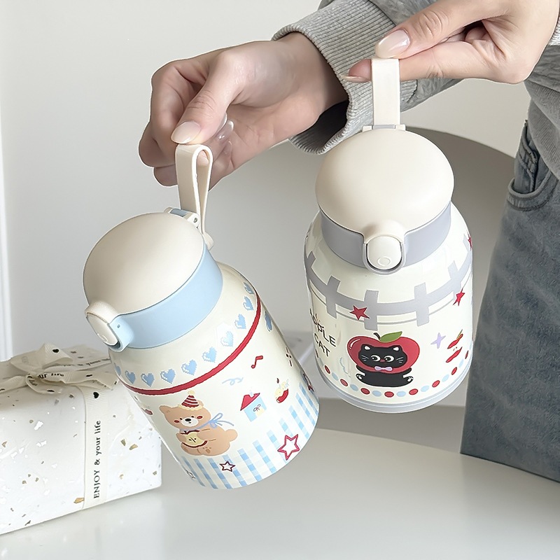 Gran capacidad de dibujos animados niños adorables 316 tazas de acero inoxidable para mujeres alto valor de mano mano paja taza de rebote