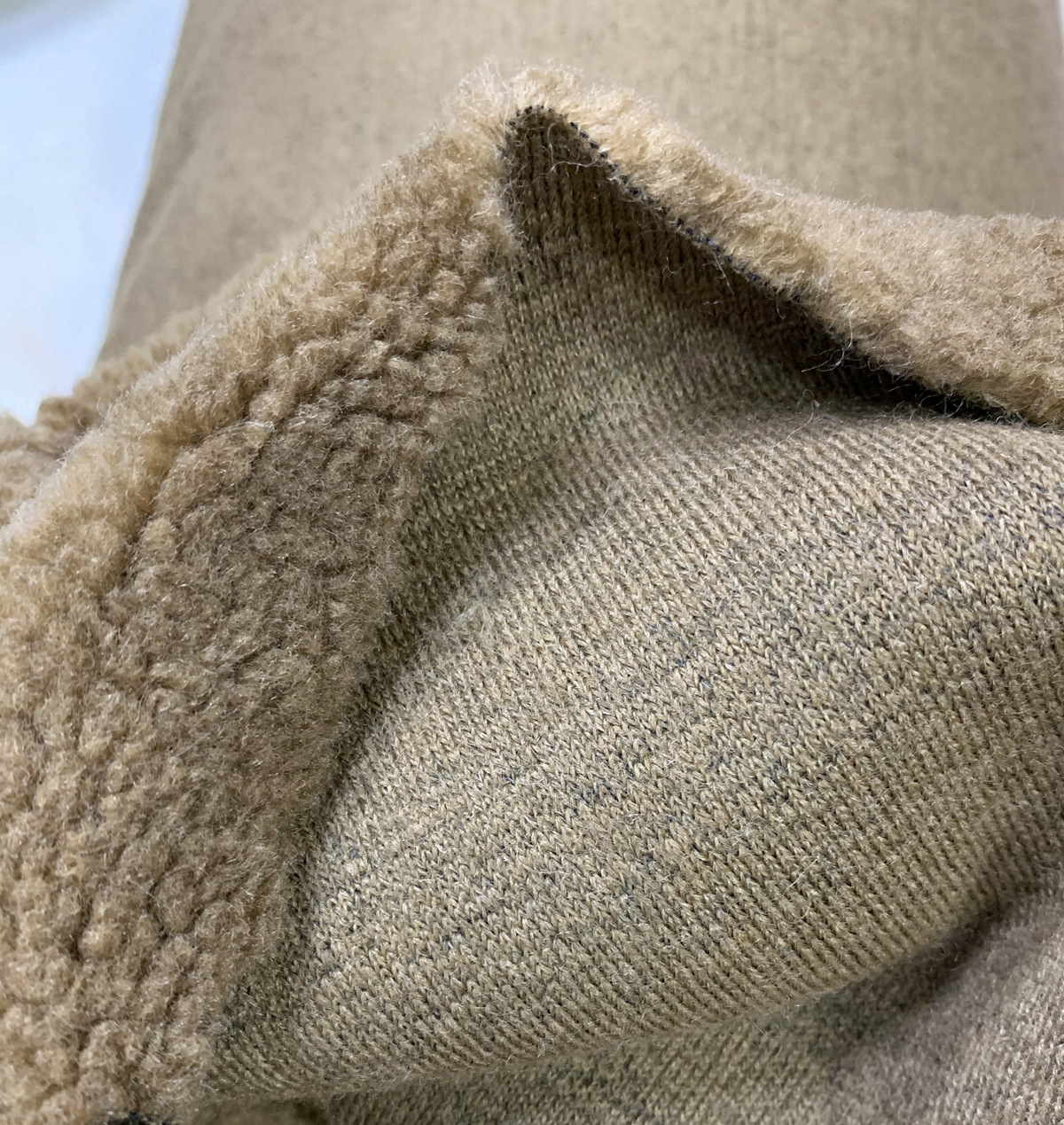 厂家直供真羊羔绒面料 小粒真羊羔毛 三七小粒羊羔毛 30%真羊羔绒-阿里巴巴