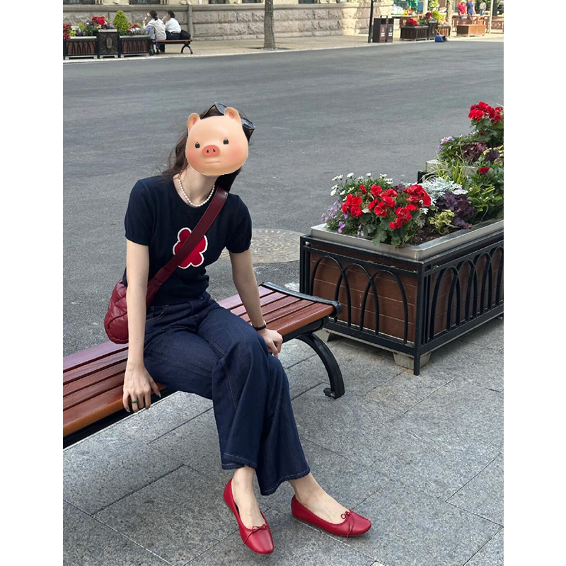 Blue Round Neck Shoulder Ice Silk Short-sleeved Knitted Sweater Women's Summer Unique Super-looking Small Short-sleeved T-shirt Top