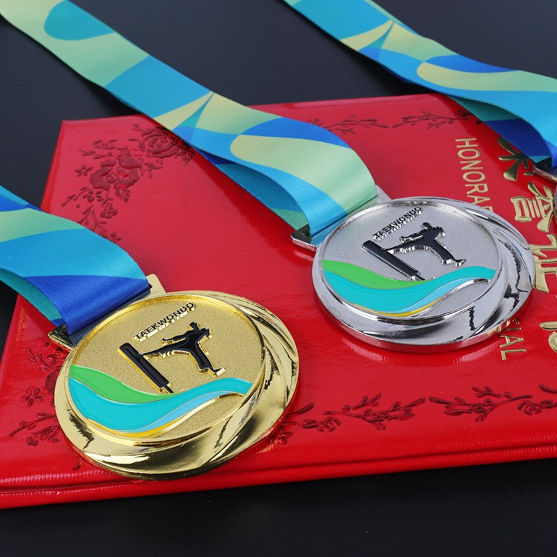 Medalla de metal listado taekwondo oro y plata premio de Bronce juegos competencia honor haciendo medalla de aleación de zinc