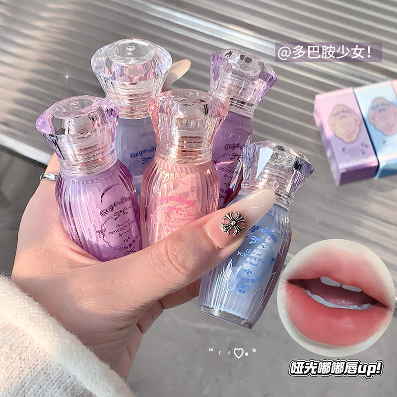 Gege bear cloud yarn polvo niebla lipstick no es fácil de tocar tazas no es fácil de descolorar blanquear mate niebla lápiz labial transfronterizo