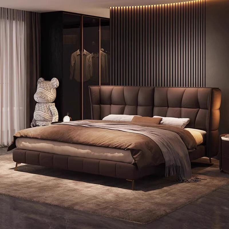 Italian minimalist bed, grand and robust bed for master bedroom, light luxury soft-upholstered waffle-patterned double bed with storage, wedding bed