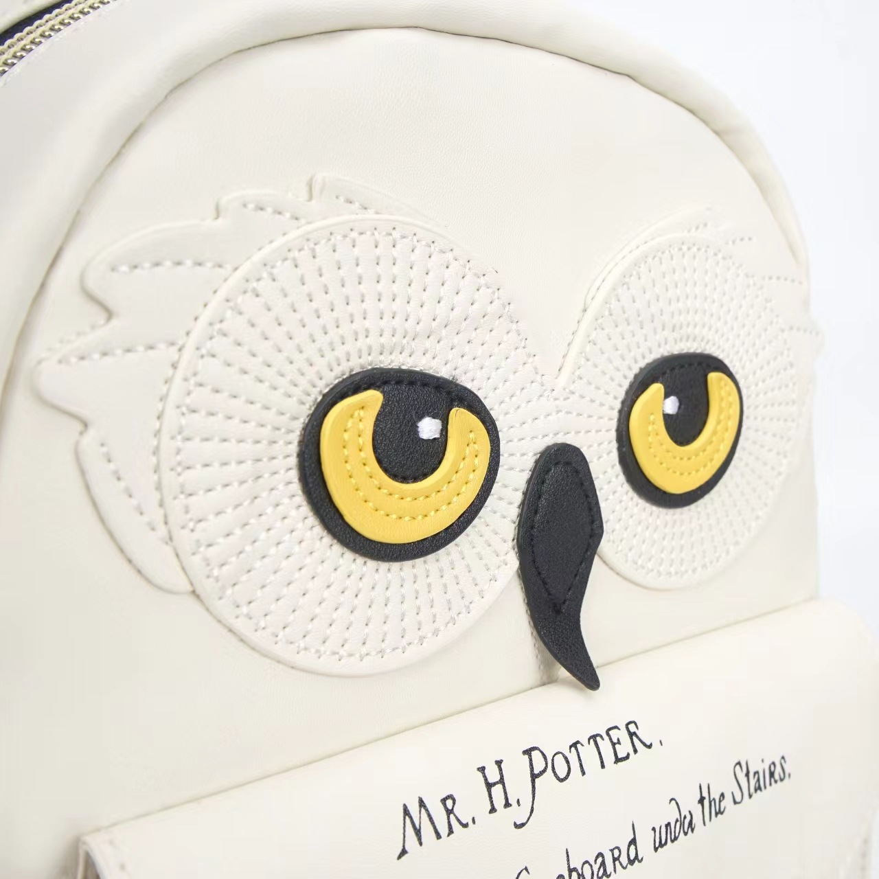 Película periférica búho mochila flor roja sobre pequeña mochila estudiante moda casual mochila