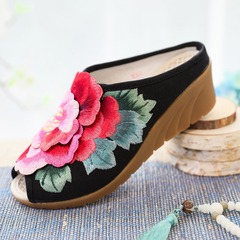 拖鞋  夏季新款立體繡  魚嘴高坡跟涼拖鞋 女士繡花布鞋