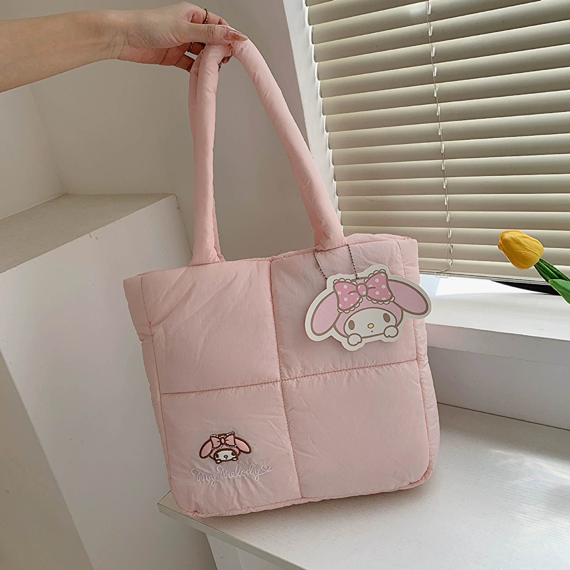 Переносная сумка‑тоут (Sanrio) — утепленная подкладочная косметичка и сумка‑перекус, 4 дизайна персонажей