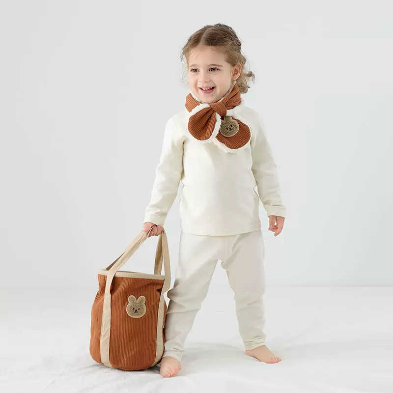 日韩ins儿童围巾毛绒秋冬婴儿保暖玩具收纳袋交叉纯棉可爱围脖两