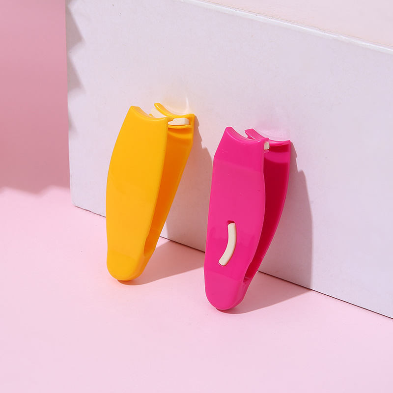 Mini rizador de pestañas parcial portátil rizador de pestañas tridimensional de larga duración que forma rizador de pestañas de plástico al por mayor