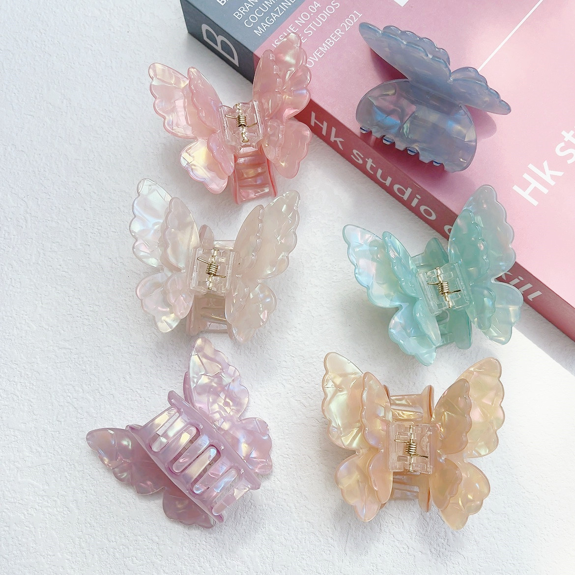 24g Weight Hair Claws Hair Accessories Type 1 Piece Quantity Holiday, Daily Occasion Acrylic, Acetic acid sheets Material Butterfly Pattern Women's Gender Sweet Style Sweet Women's Butterfly Arylic Acetic Acid Sheets Hair Claws 9