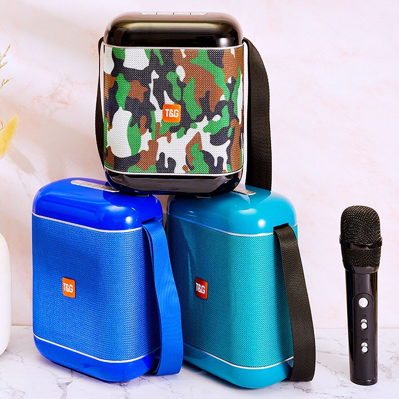 TG523K con altovoz Bluetooth de karaoke portátil portátil al aire libre TWS cuadrado danza Kiosk tipo subwoofer de canción K