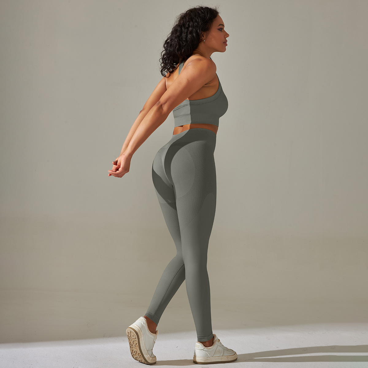 Transfronterizo europeo y americano sin costuras de punto de color sólido Cruz espalda apretada ropa de yoga traje deportes correr fitness pantalones recortados image 6
