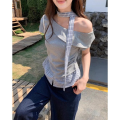 韩版不规则露肩短袖t恤女装夏季格子拼接小众设计感显瘦斜肩上衣