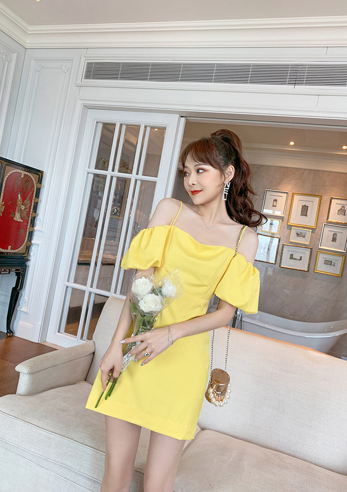 Đầm suông nữ cổ yếm tay phồng hở vai phong cách hiện đại — Màu vàng chi tiết 16
