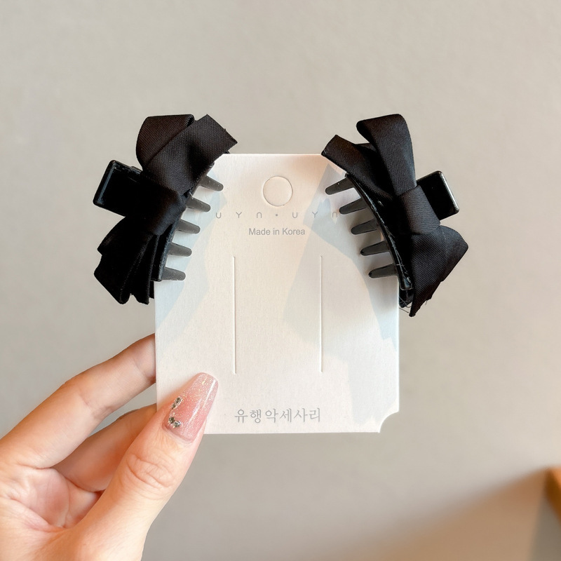 패브릭 블랙 리본 집게핀 1쌍